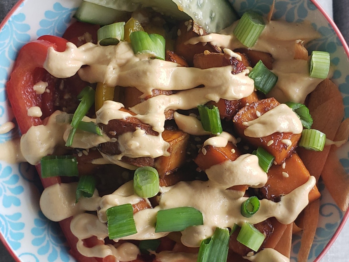 Vegan miso-glazed yam sushi&nbsp;bowl